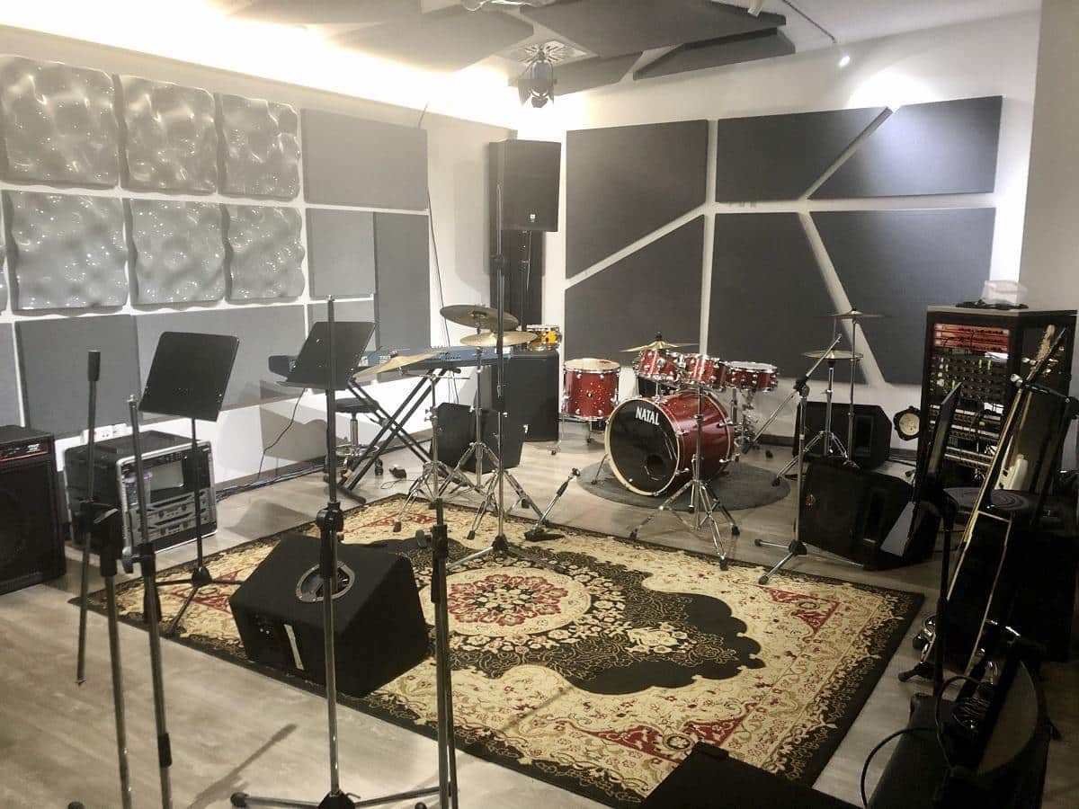 Live Room